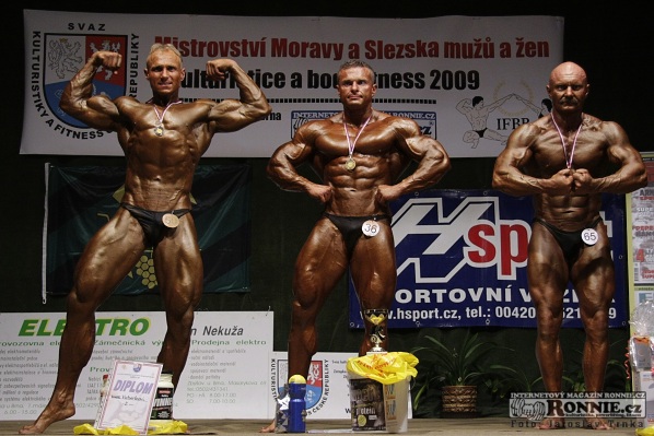 vyhlášení kategorie nad 90kg